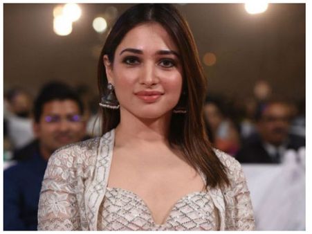 மம்மூட்டியை பார்த்து ஒரேயொரு கேள்வி கேட்கத் துடிக்கும் தமன்னா