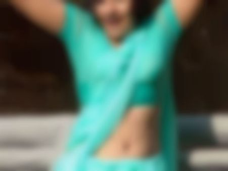 நடிகைகள் கவர்ச்சி காட்ட காரணம் என்ன தெரியுமா?