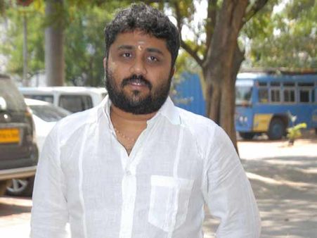 சி3 படத்தை இணையதளங்களில் வெளியிட தடை கோரிய ஞானவேல்ராஜா மனு தள்ளுபடி