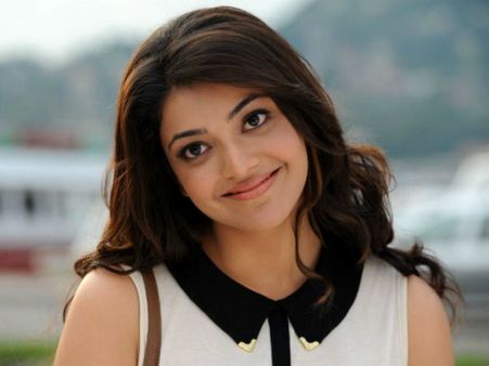 'அந்த' இயக்குனர் படத்தில் நடிப்பதை நினைத்தாலே படபடப்பாக இருக்கிறது: காஜல்