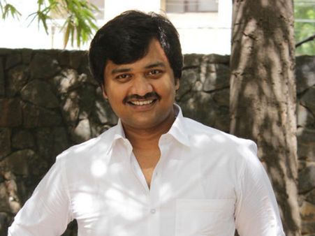 அத்தையின் சொத்து, கட்சி, பதவி வேணும்... தண்டனை மட்டும் வேணாமா தீபா, தீபக்? - நடிகர் ஜீவா