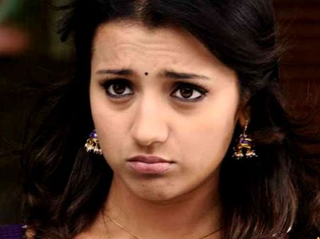 காதலர் தினத்தன்று சத்தமில்லாமல் ஒரு வேலை பார்த்த த்ரிஷா