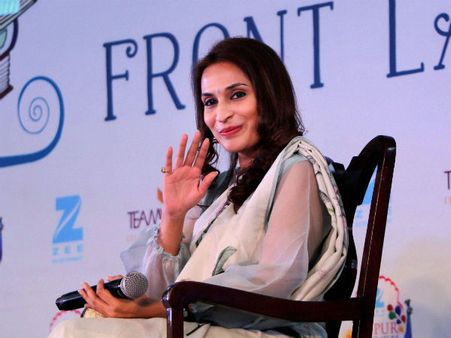 ஐஸ்வர்யா ரஜினி... ஐநாவில் பரத நாட்டியமாடும் முதல் பெண் கலைஞர்!