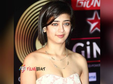 அக்ஷரா ஹாஸனுக்கு இப்படியும் ஒரு ஆசையா?: கமல் மகளாச்சே