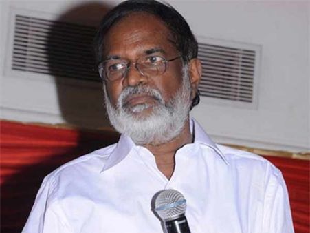 எஸ்பிபிக்கு இளையராஜா காப்பிரைட் நோட்டீஸ் அனுப்புவதா.. கங்கை அமரன் கோபம்!