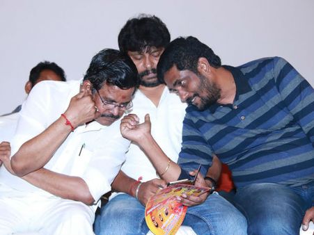 பதுங்கும் நீயெல்லாம் பாயும் புலியா? - விஷாலை வெளுத்து வாங்கிய தாணு