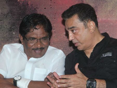 கமல் மட்டும் அரசியலுக்கு வந்தால் ரொம்ப கஷ்டம்: பாரதிராஜா- பிளாஷ்பேக்