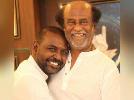 பதவி ஆசை இல்லாத என் தலைவர் ரஜினியையா விமர்சிக்கிறீர்கள்?: ராகவா லாரன்ஸ் கொந்தளிப்பு