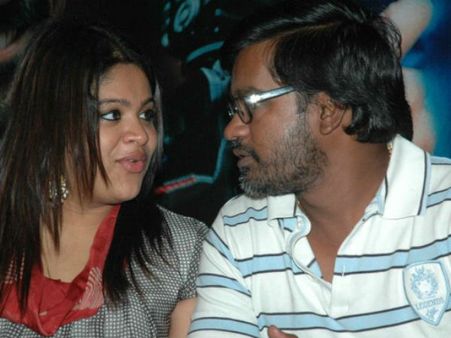 சுசித்ரா விவகாரம்.... செல்வராகவன், கீதாஞ்சலி ஆதரவு!