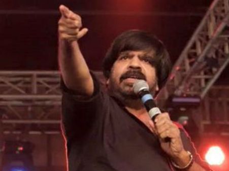 யார் வேணும்னாலும் மீம்ஸ், மாம்ஸ் போடலாம், ஆனால் நான் வைரம் வைரம் தான்: டி.ஆர்.