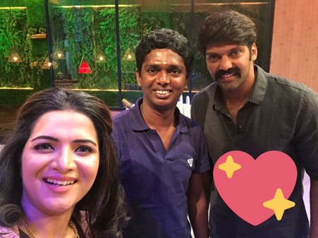 சந்து கேப்பில் 'டிடி'யின் இடத்தை பிடித்த சேட்டைக்கார ஆர்யா