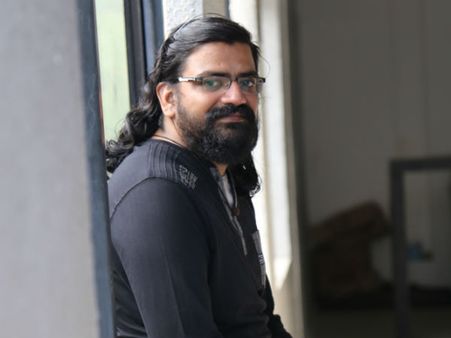 விஜய் ரசிகர்களுக்காக குரு கல்யாண் போட்ட 'இளைய தளபதி ரசிகன்டா'!