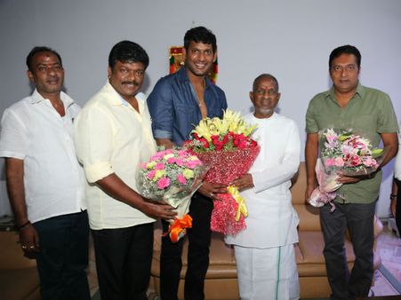 இந்திய சினிமா சார்பில் இளையராஜாவுக்கு மாபெரும் பாராட்டு விழா! - விஷால் அறிவிப்பு