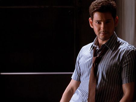 மகேஷ் பாபு படம்... தமிழ் - தெலுங்கு பதிப்புகளுக்கு ஆங்கிலத்தில் தலைப்பு வைத்த முருகதாஸ்!