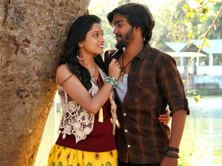 விவசாயத்தை அழித்து வரும் கார்ப்பரேட் நிறுவனங்களுக்கு சாட்டையடியாக வரும் 'தெரு நாய்கள்'!