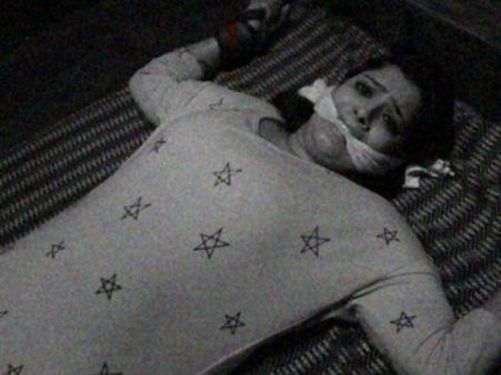 என்னது, நாட்டாமை மக வரலட்சுமி சரத்குமாரை கடத்திட்டாங்களா?