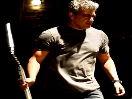 செம, வேற லெவல், மாஸ்+கிளாஸ்: அஜீத்தை கொண்டாடும் ரசிகர்கள் #vivegam