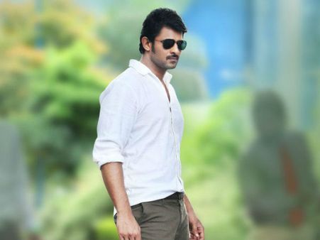 ஏய்யா, சொன்னா செய்ய மாட்டியா?: இயக்குனரை திட்டிய பிரபாஸ்