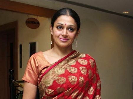 நீண்ட நாள் நண்பரை மணக்கிறார் நடிகை ஷோபனா?