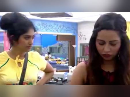 பிக் பாஸ் மீம்ஸ் வீடியோஸ்: வேணாம், பார்க்க வேணாம், சொன்னா கேளுங்க