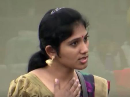 டிஆர்பி படுத்தும் பாடு: நேத்து ராத்திரி ஜூலியை கதறவிட்டுட்டாங்க!