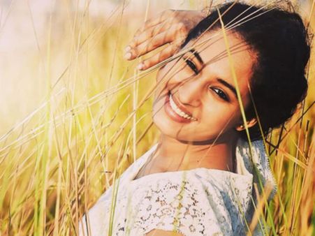 நான் போய் விவாகரத்து செய்வேன் என நினைக்கவே இல்லை: ஜீவாவின் ரீல் மனைவி பேட்டி