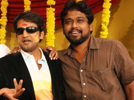 மீண்டும் கைகோர்க்கும் சிரிப்புக் கூட்டணி... ராஜேஷ் - சந்தானம்!