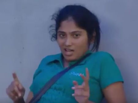 ஜூலி ஒரு பக்கா ஃபிராடு மா: இந்த வீடியோவை பாருங்க