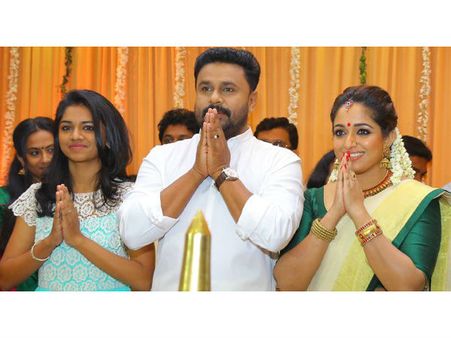 கடவுளே எங்க எதிரிகள் எல்லாம் அழிஞ்சு போணும்: சத்ருசம்ஹார பூஜை செய்த நடிகர்