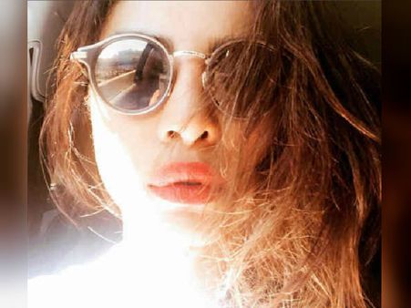 தொடையை அடுத்து உதட்டு பிரச்சனையில் சிக்கிய நடிகை பிரியங்கா