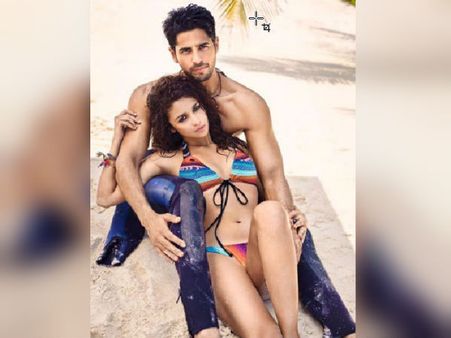 வாரிசு நடிகையின் காதலை அத்துவிட்ட இளம் நடிகை?