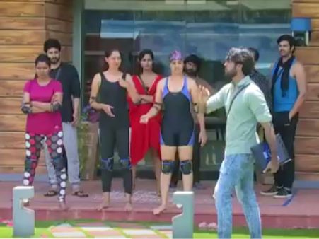 காயத்ரியை அடுத்து முத்தக்காரரை குறி வைக்கும் பிக் பாஸ்: என்ன திடீர் ஞானோதயம்?