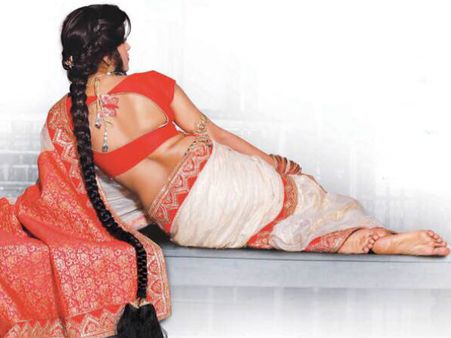 இப்பவே நயன்தாரா ரூட்டை பிடித்த தன்ஷிகா