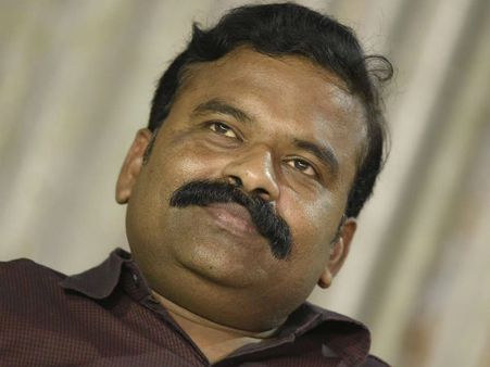 படத்துக்குப் பெயர் வைப்பதில் யார் சிறந்தவர்கள்? - கவிஞர் மகுடேசுவரன்