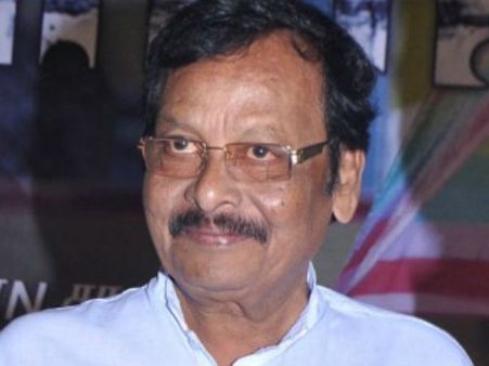 ஆத்தா மகமாயி, பவுலிங்கா-ஃபீல்டிங்கா: மறக்க முடியுமா சண்முக சுந்தரத்தை?