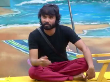 குரங்கா, குச்சியை ஆட்ட ஆட்ட ஆட: பிக் பாஸ் மீது கோபத்தில் சினேகன்