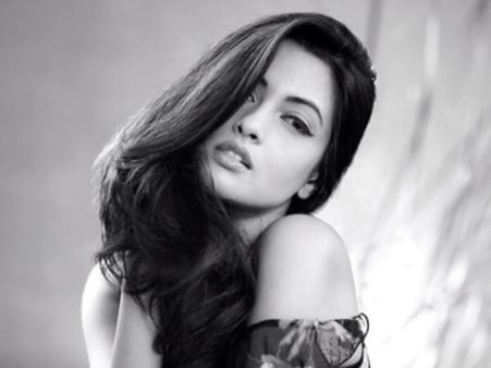 பிக் பாஸ் வீட்டிற்கு செல்கிறேனா?: பாரதிராஜா ஹீரோயின் விளக்கம்