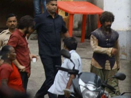 இணையத்தில் லீக்கான ஆமிர்கானின் புதுப்பட கெட்டப் - அசந்துபோன ரசிகர்கள்