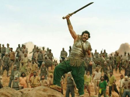 'மகிழ்மதி' போல உருவாகும் ஆந்திர தலைநகர் - ஐடியா கொடுக்கும் 'பாகுபலி' ஆர்க்கிடெக்ட்!