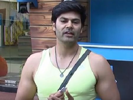 பிக்பாஸில் நான்காமிடம் பிடித்த மிஸ்டர் ஜெனியூன்!