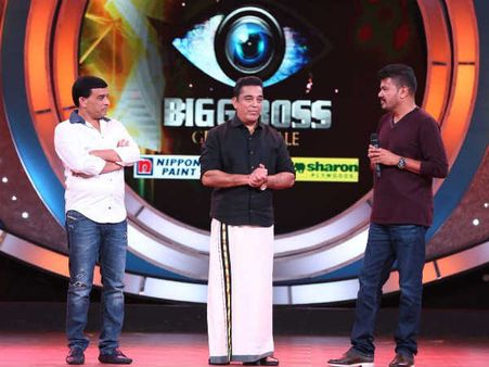 ஷங்கர் இயக்கத்தில் கமல் நடிக்கும் 'இந்தியன் 2' - பிக்பாஸ் பைனலில் அறிவிப்பு!