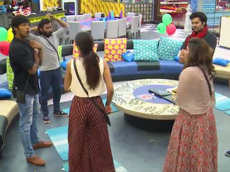 பிக்பாஸ் ஆரவ்வை அதிர்ச்சியாக்கிய அந்தப் பாடல்!