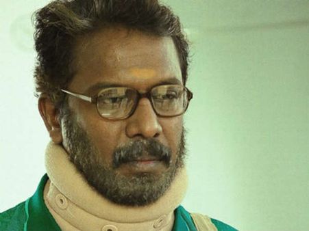 வித்தியாசமான கெட்டப்பில் சமுத்திரக்கனி.. கோலிசோடா 2 டீஸர்!