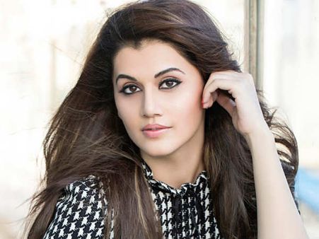 டாப்ஸியுடன் அடுத்து ரொமான்ஸ் செய்யப்போவது இவர்தான்!