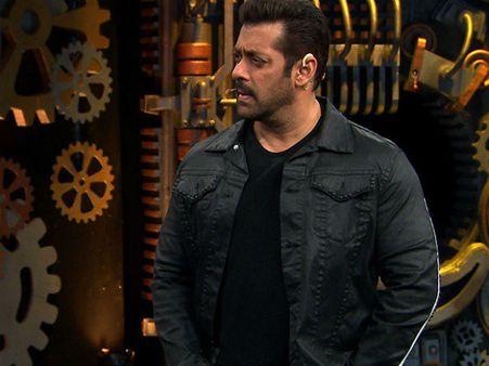 யாரு யாரை மிரட்டுவது, ஹய்யோ ஹய்யோ: சிரிக்கும் திரையுலகம்