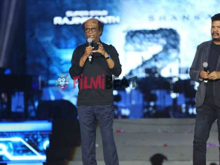 ரஜினியின் நிறைவேறாத 'அந்த' கனவு என்னவாக இருக்கும்?: தலைமுடியை பிய்த்துக் கொள்ளும் ஃபேன்ஸ்