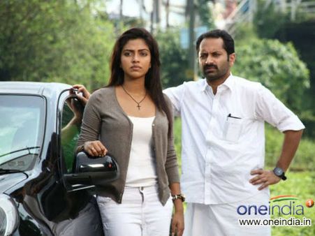 அமலா பாலை போன்றே மோசடி செய்த 'வேலைக்காரன்' நடிகர்