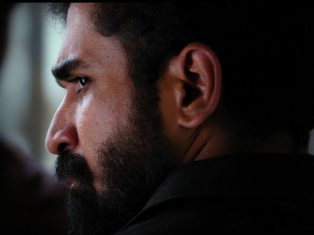 சத்தமில்லாம வந்து தெறிக்கவிடுவதே இந்த 'அண்ணாதுரை'க்கு வேலையாப் போச்சு#ANNADURAI