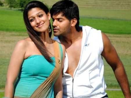 ஆர்யா ஹீரோயின்களை பார்த்தால் என்ன சொல்வார்?: தொழில் ரகசியத்தை கசியவிட்ட நயன்தாரா