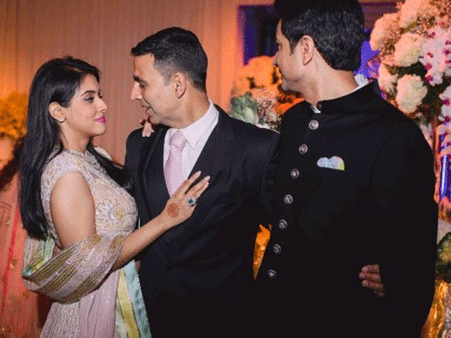 குட்டி தேவதை வந்தாச்சு: அசின் மகளின் புகைப்படத்தை வெளியிட்ட அக்ஷய் குமார்